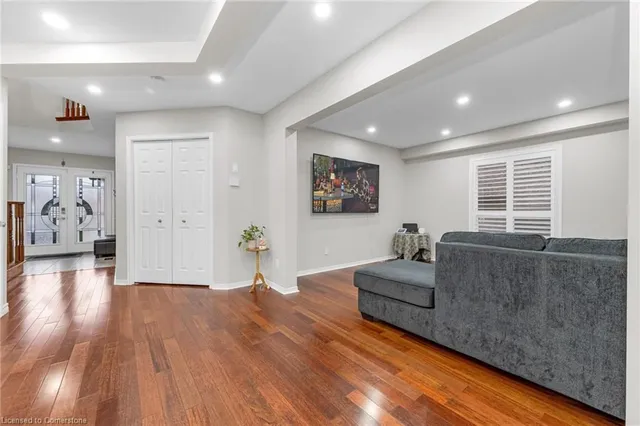 Additional image 6 of 393 Old Mud St