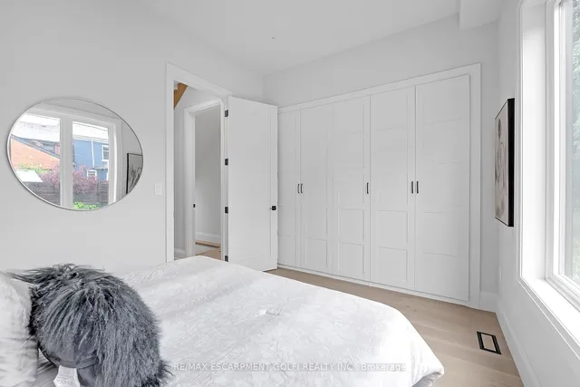 Additional image 25 of 29 Magill St