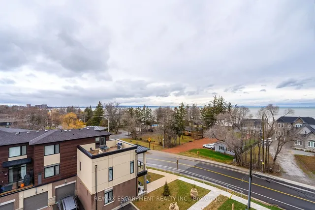 Additional image 6 of 600 North Service Rd Unit 508