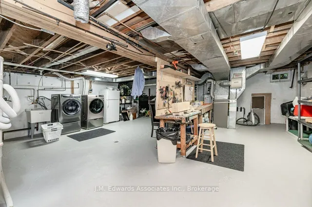 Additional image 3 of 481 Townsend Ave