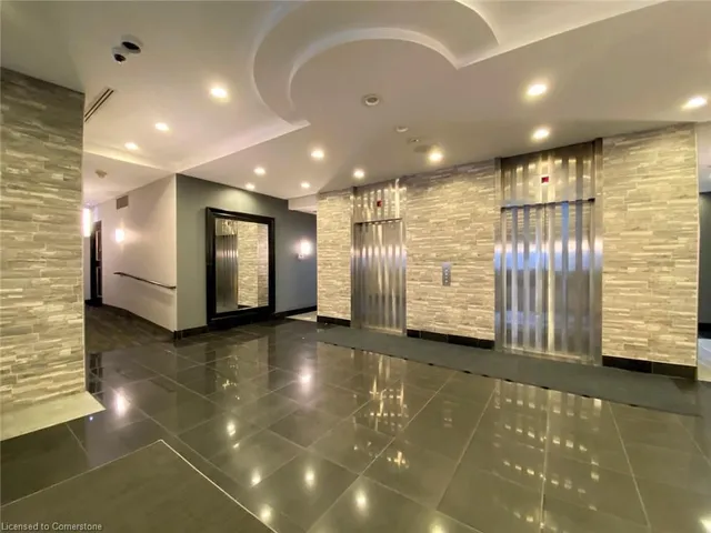 Additional image 6 of 135 James St Unit 1206