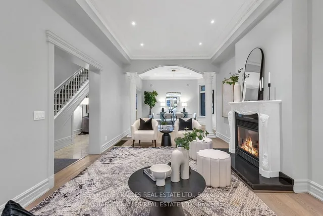 Additional image 5 of 125 Hazelton Ave