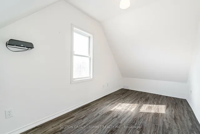 Additional image 17 of 73 Hope Ave