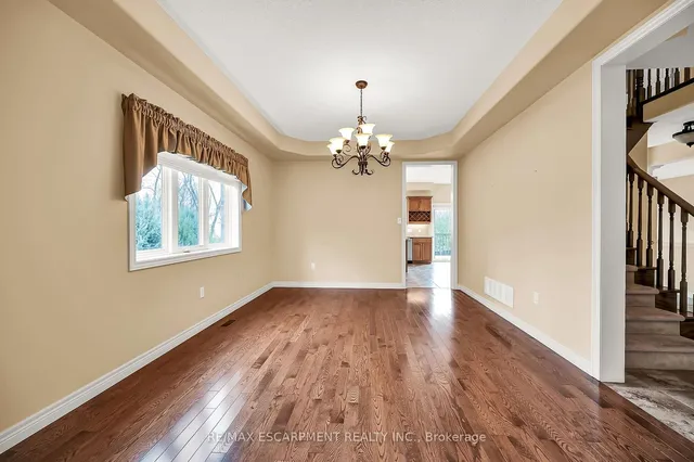 Additional image 6 of 61 Waterford Cres