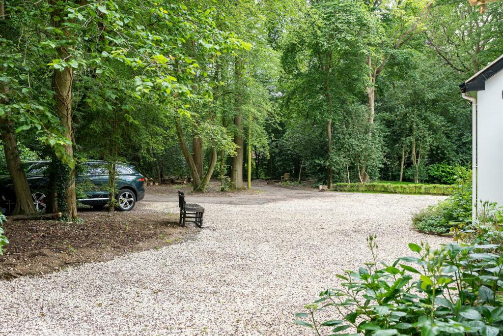 Additional image 24 of Burnham Green Road, Tewin