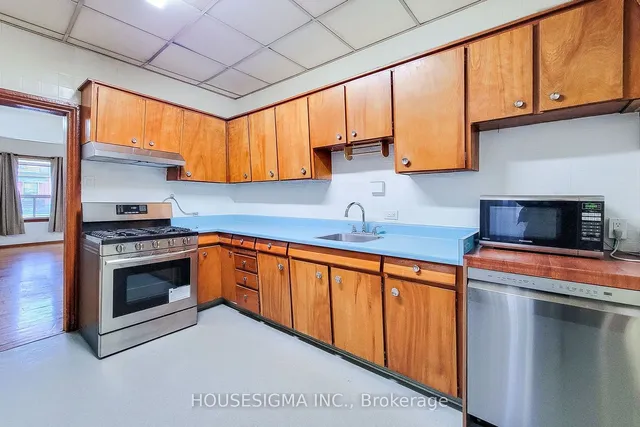 Additional image 16 of 185 East Ave