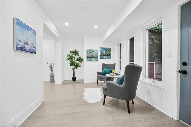 Additional image 24 of 222 Province St