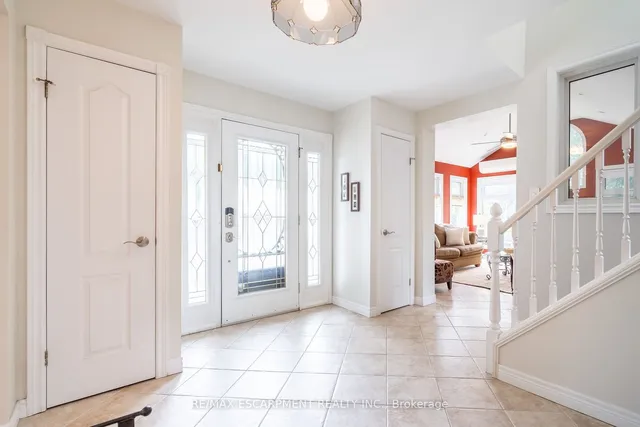 Additional image 5 of 956 Lynden Rd