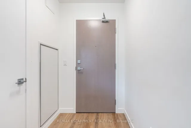 Additional image 6 of 467 Charlton Ave Unit 308