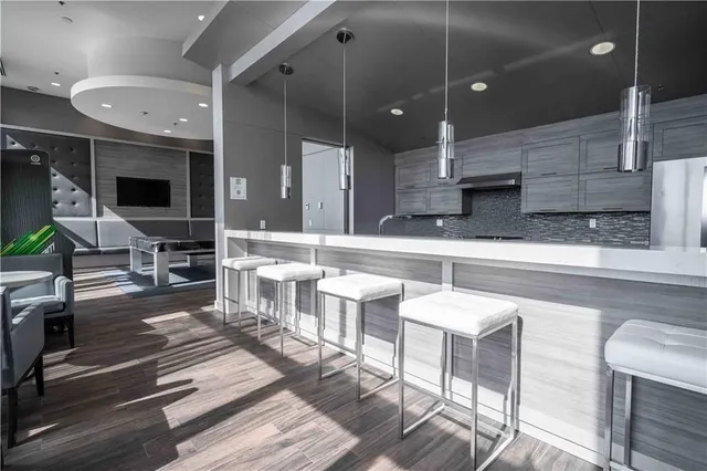 Additional image 26 of 2093 FAIRVIEW St Unit 1702