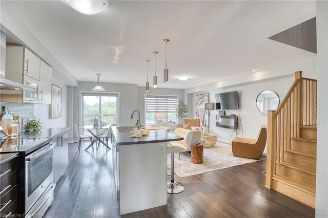 Additional image 7 of 146 Crafter Cres