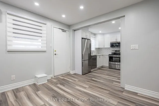 Additional image 28 of 34 Sherman Ave