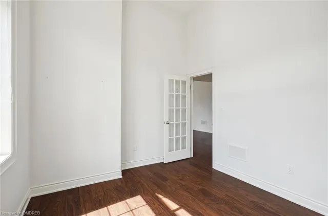 Additional image 20 of 8 Slater Mill Place