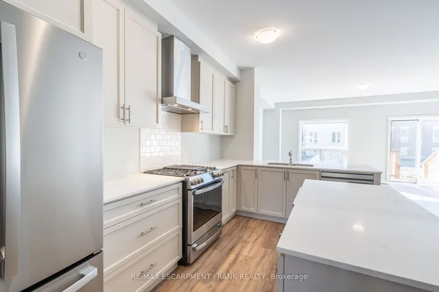 Additional image 16 of 237 Lormont Blvd