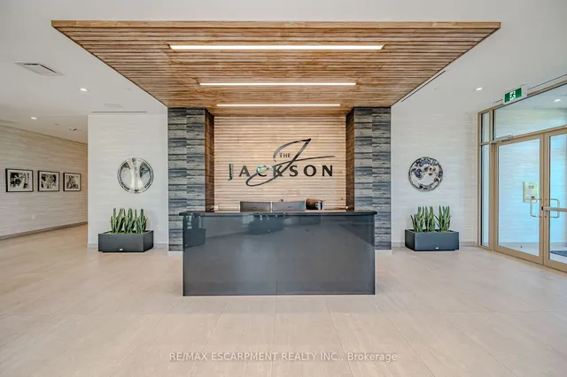 Additional image 23 of 2750 King St Unit 605