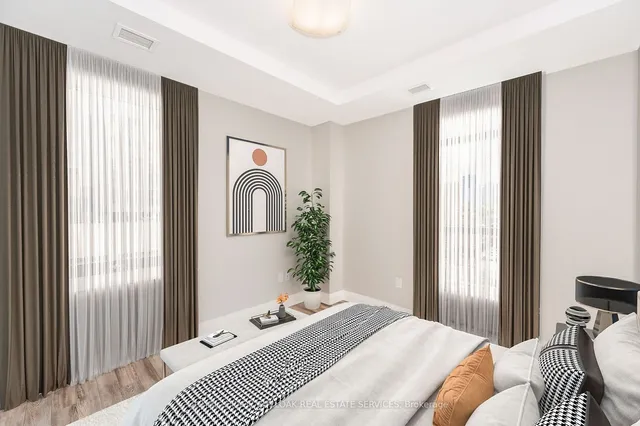 Additional image 21 of 118 King St Unit 418