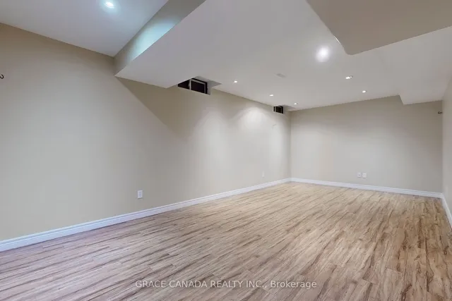 Additional image 35 of 2200 Irving St