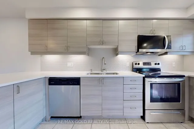 Additional image 7 of 86 Locker Pl