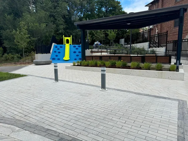 Additional image 11 of 250 Lawrence Ave Unit 414