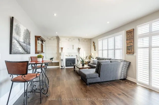 Additional image 10 of 8 CESAR Pl