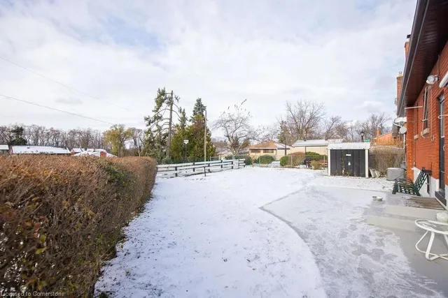 Additional image 29 of 46 Wyngate Ave