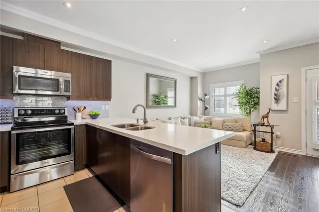 Additional image 11 of 14 Savage Dr