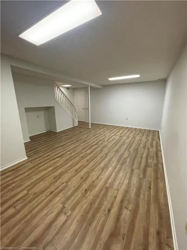 Additional image 23 of 214 Silverbirch Blvd