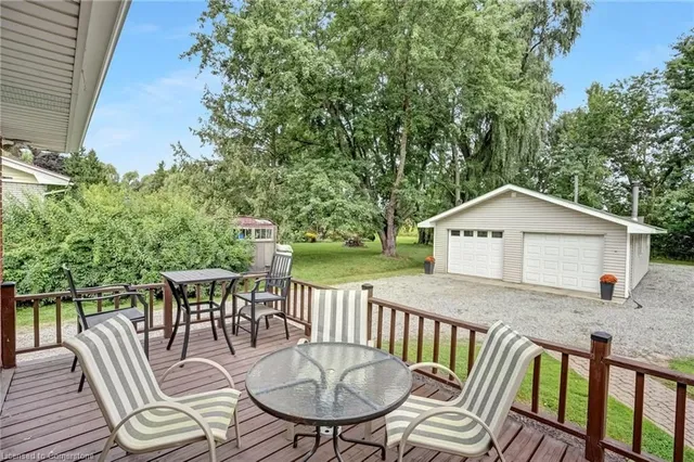 Additional image 36 of 9184 Airport Rd