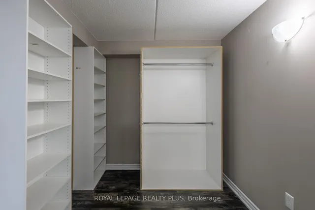 Additional image 8 of 716 Main St Unit 1003