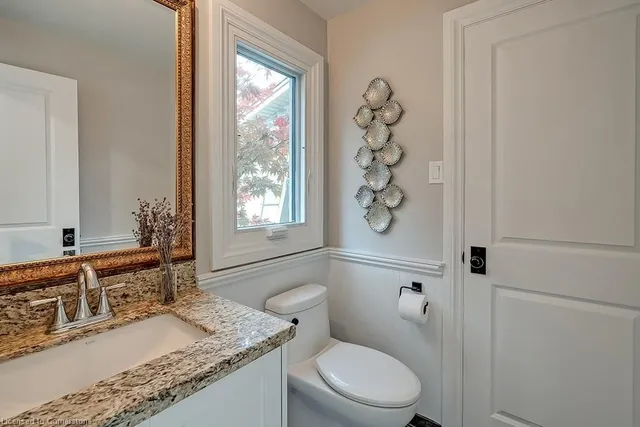 Additional image 13 of 2365 Britannia Rd