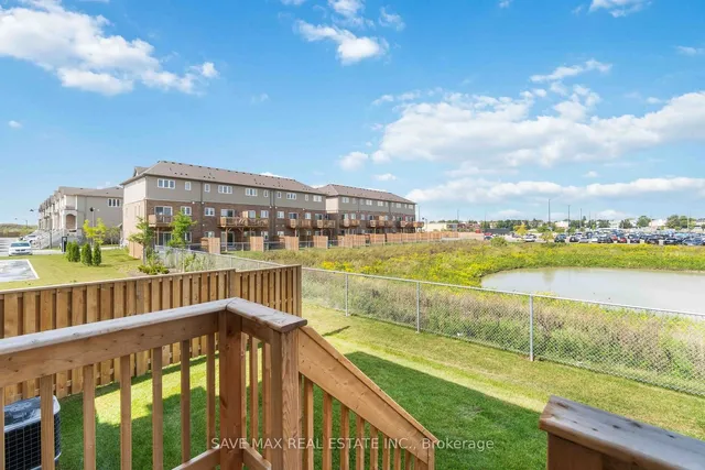 Additional image 37 of 126 Laguna Village Cres