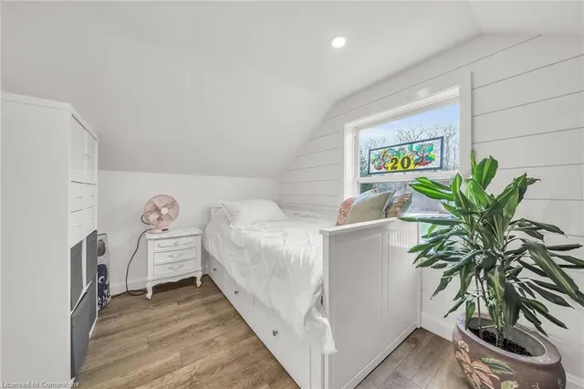 Additional image 37 of 73 Valley Rd