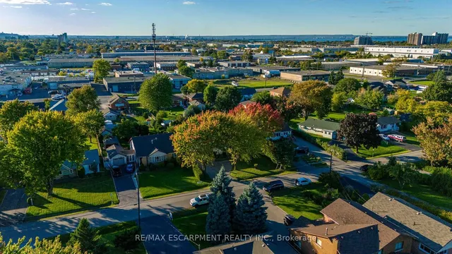 Additional image 39 of 329 MARGARET Ave