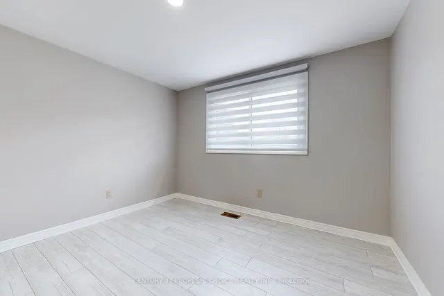 Additional image 16 of 207 Montmorency Dr