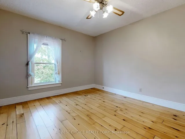 Additional image 22 of 9950 Britannia Rd