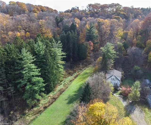 Additional image 11 of 1110 Wilson St