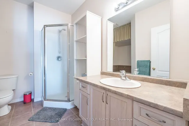 Additional image 18 of 566 Southridge Dr Unit 32