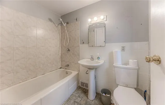 Additional image 8 of 153 Middletown Rd