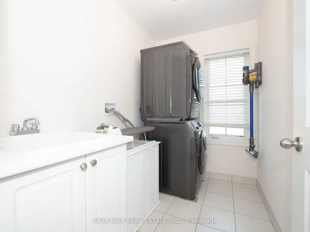 Additional image 19 of 23 Chaumont Dr