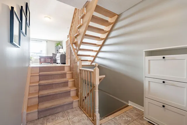 Additional image 5 of 800 PARAMOUNT Dr Unit 38