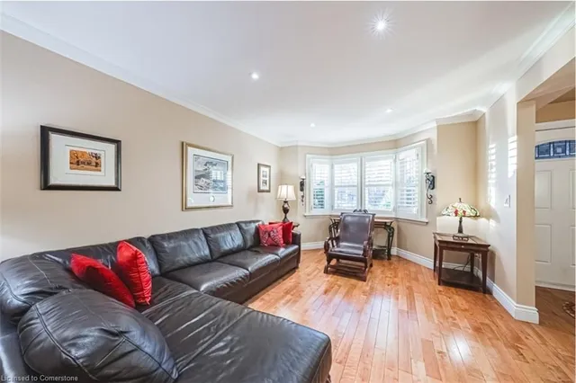 Additional image 9 of 1 South Oval