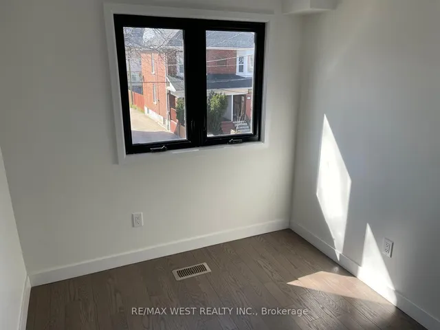 Additional image 9 of 110 Avondale St