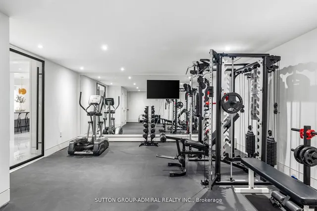 Additional image 32 of 335 Lytton Blvd