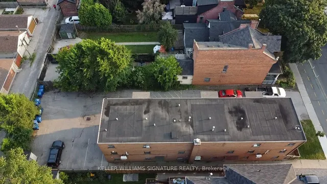 Additional image 12 of 122 Victoria Ave