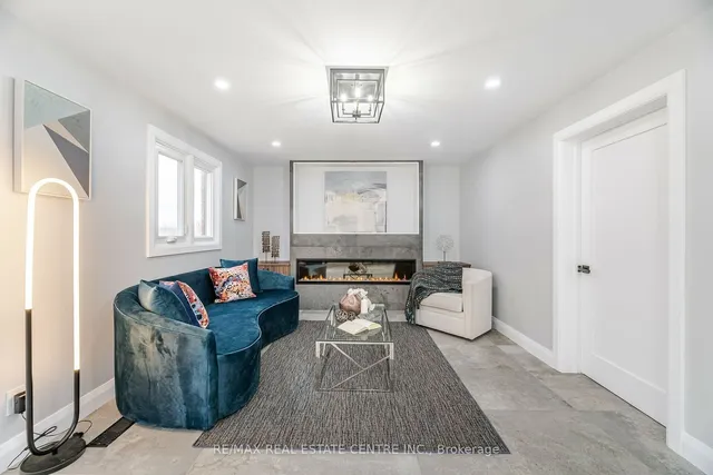 Additional image 14 of 1204 West 5th St