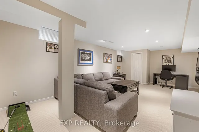 Additional image 32 of 30 Rosewell St