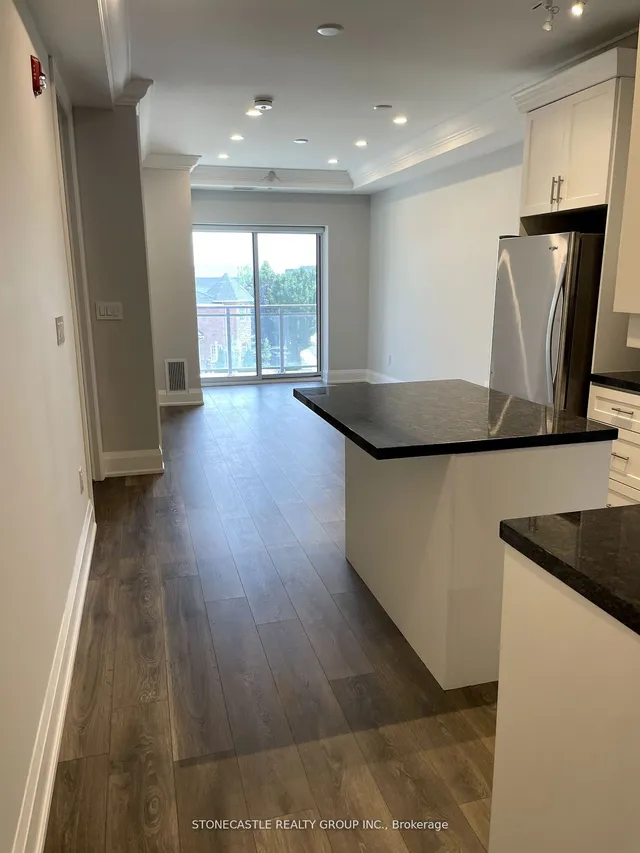 Additional image 4 of 4040 Upper Middle Rd Unit 323