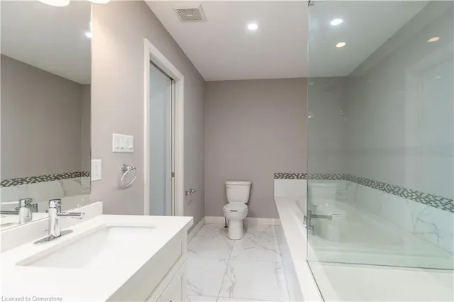 Additional image 19 of 35 Midhurst Heights Unit 7