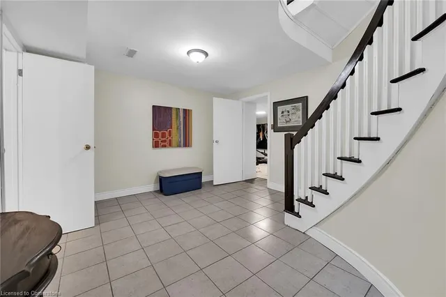 Additional image 33 of 10 Vega Cres