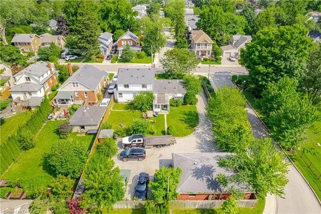 Additional image 38 of 2149 Caroline St